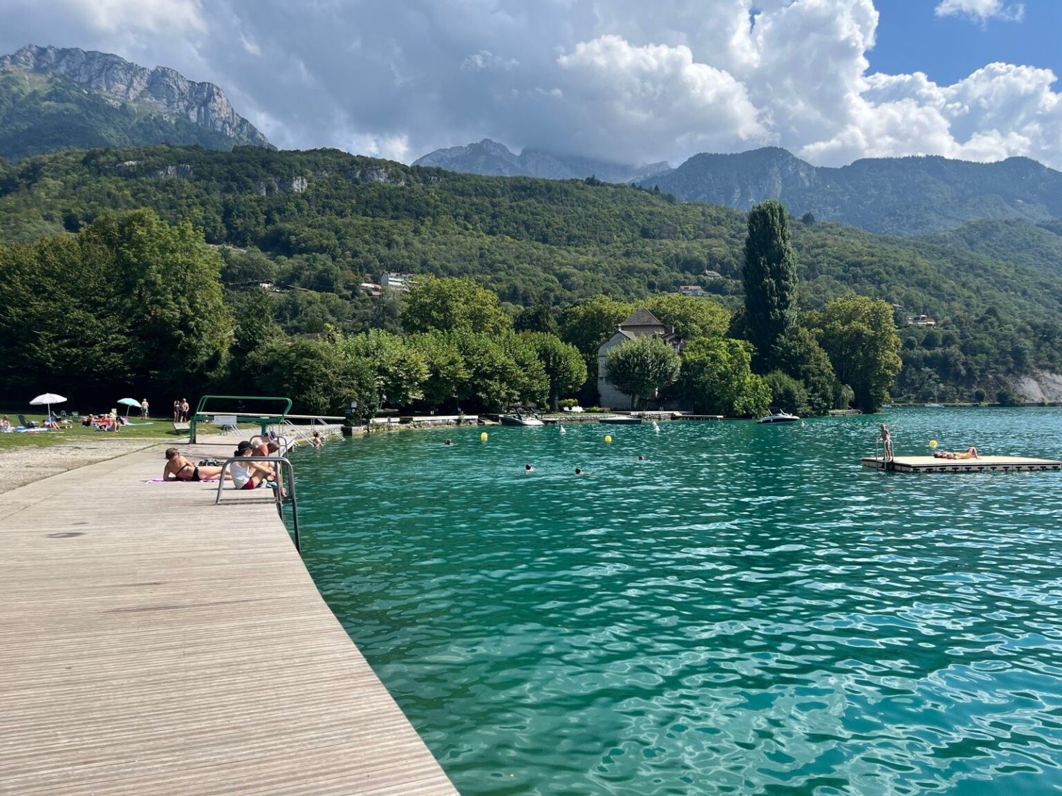 La Plage De Talloires Une Perle Du Lac D Annecy D couvrir la-plage-de-talloires-une-perle-du-lac-d-annecy-d-couvrir